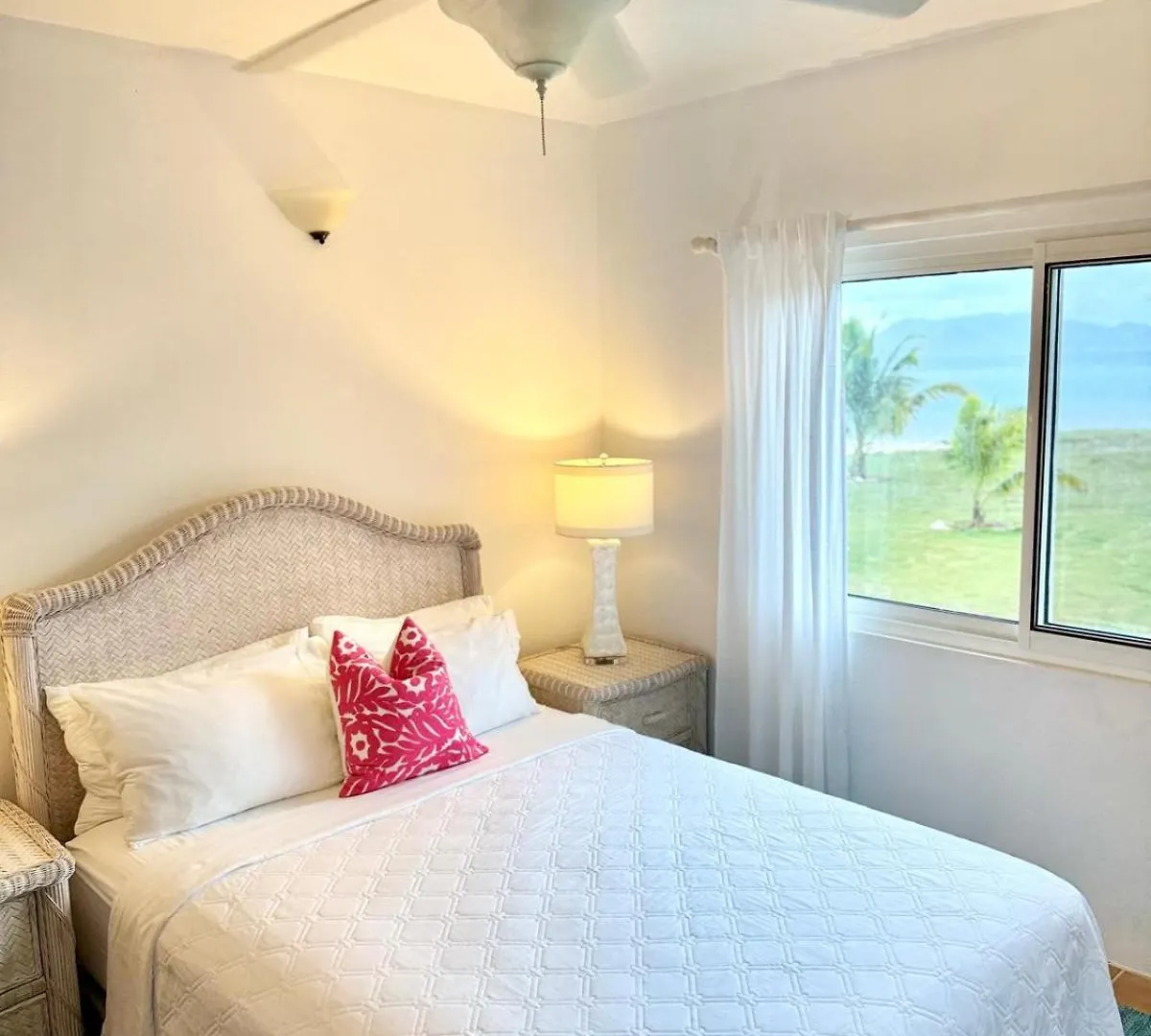 Daire Coralito Bay Suites & Villas The Valley